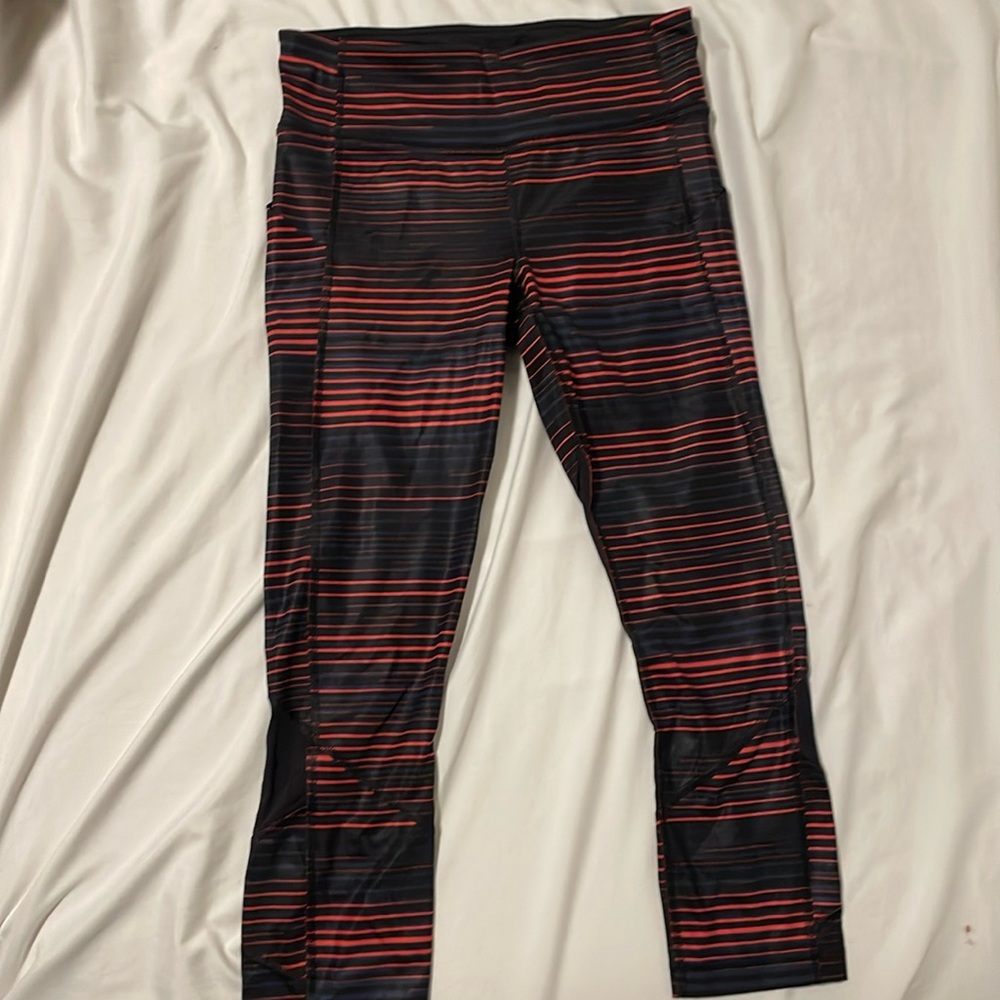 Lululemon striped leggings size 6